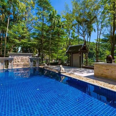 Classic Thai Style Cozy Villa Pool Garden Patong Exterior photo