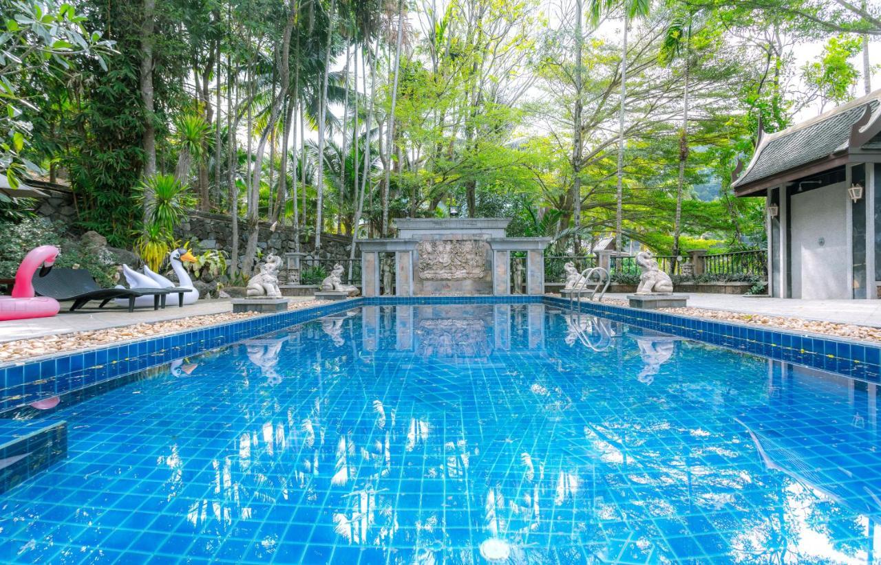 Classic Thai Style Cozy Villa Pool Garden Patong Exterior photo