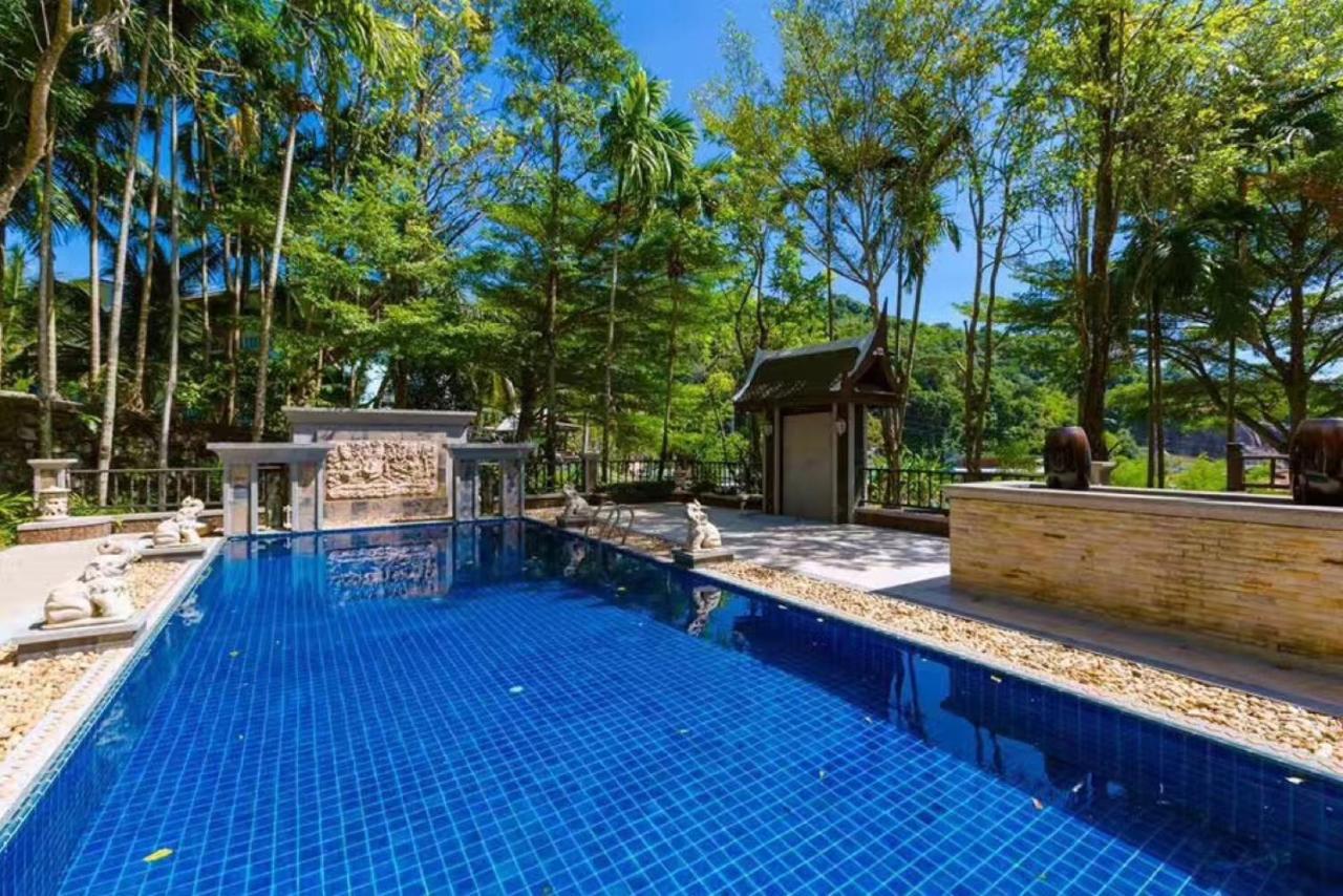 Classic Thai Style Cozy Villa Pool Garden Patong Exterior photo